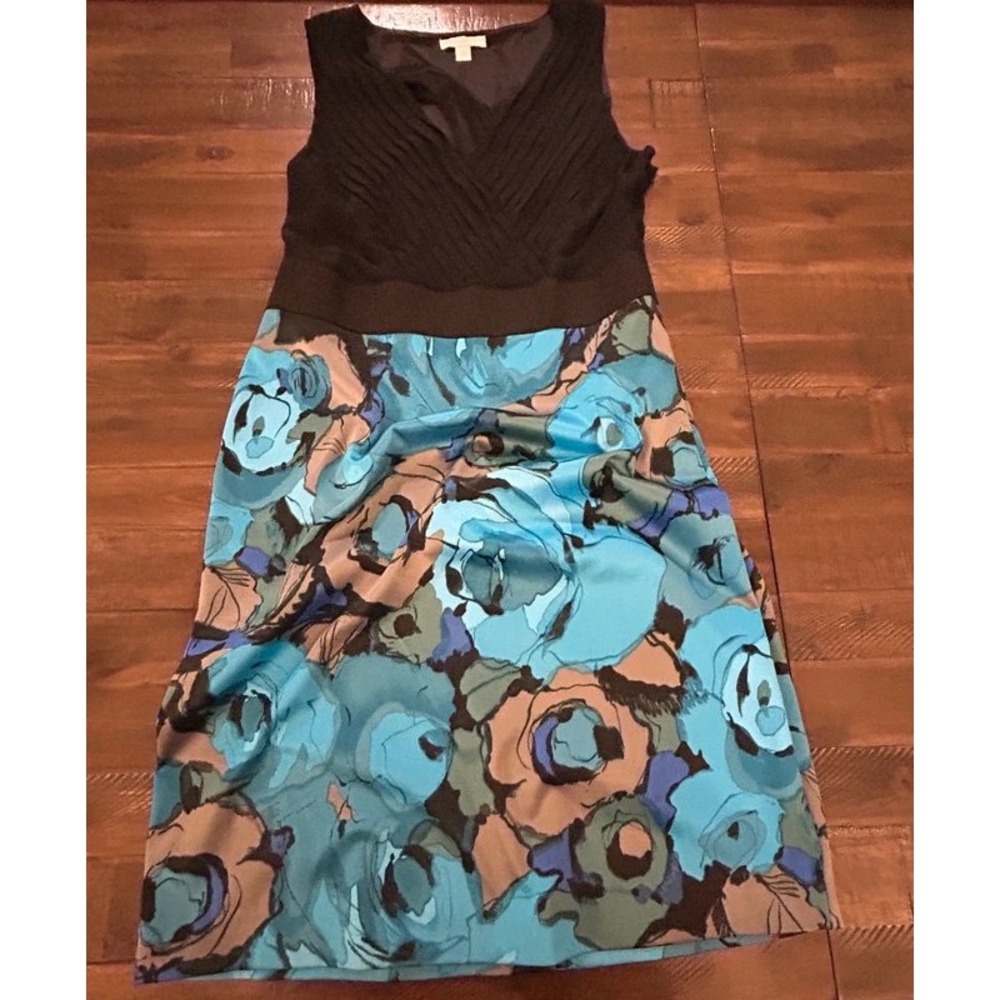 New York & Company Dress 10 Blue Floral Excellent Pleated V-Neck Sleeveless